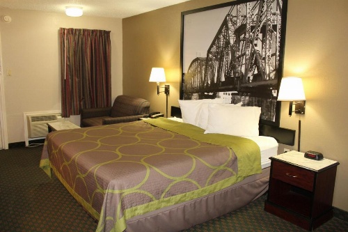 Super 8 by Wyndham Bossier City/Shreveport Area image 12