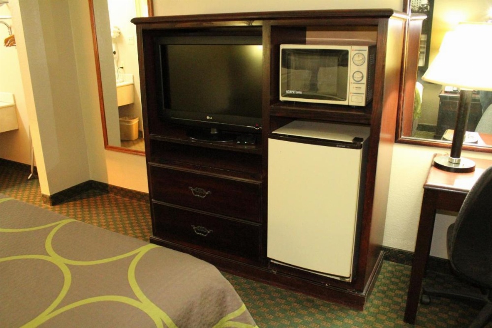 Super 8 by Wyndham Bossier City/Shreveport Area Image 17