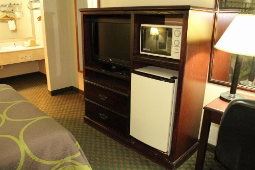 Super 8 by Wyndham Bossier City/Shreveport Area image 18