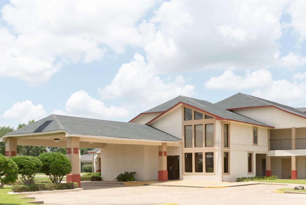 Super 8 by Wyndham Bossier City/Shreveport Area Image 30