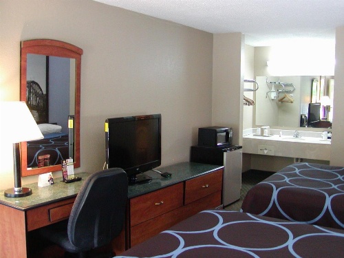 Super 8 by Wyndham Bossier City/Shreveport Area image 4