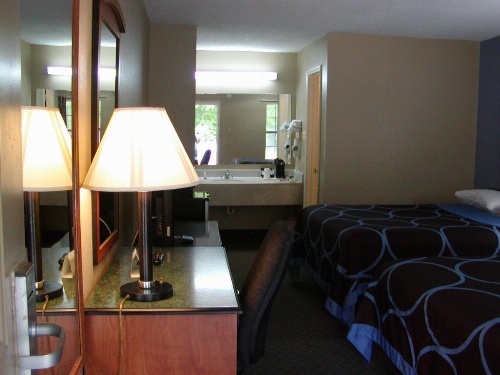 Super 8 by Wyndham Bossier City/Shreveport Area image 5